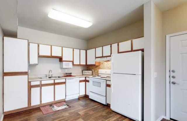 8743 Bowens Crossing Gallery 4