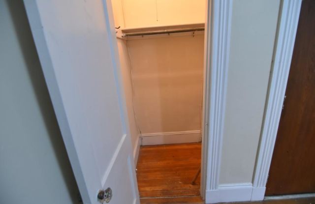 93 Marion Gallery 3