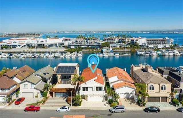 Unfurnished Custom Home on the Bay with Boat Dock Gallery 3