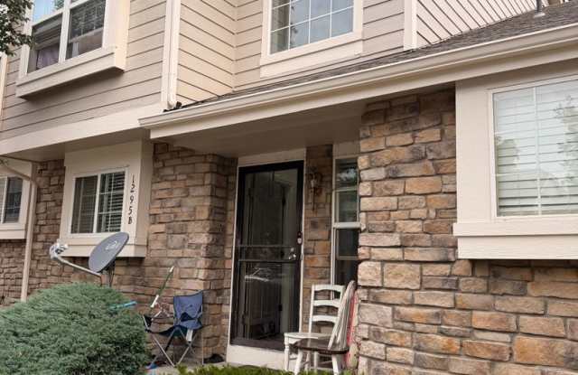 Spacious Aurora Townhome – Convenient Location! photos photos Spacious Aurora Townhome – Convenient Location! photos photos