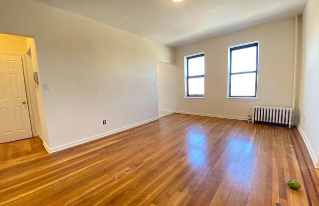 17 Elko St Apt 4A Gallery 1