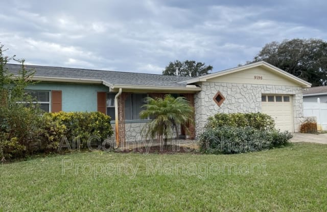 9196 78th Pl - 9196 78th Place, Seminole, FL 33777