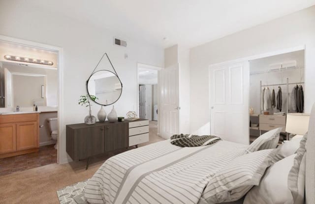 Villas at Monterosso Gallery 4
