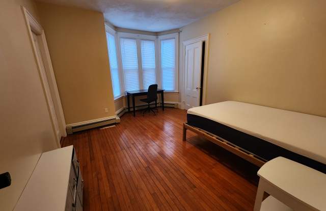 66 Brook St photos photos