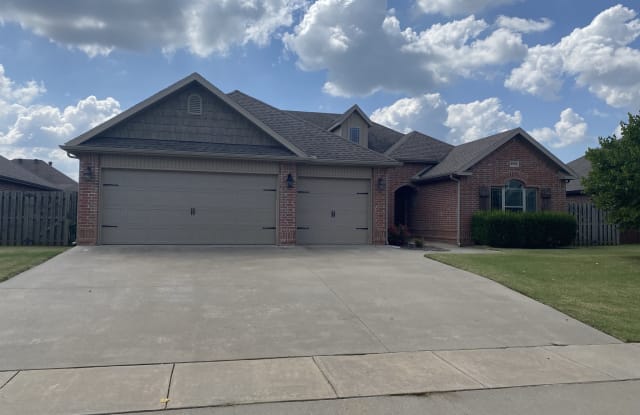 6202 W Sage Dr - 6202 West Sage Drive, Rogers, AR 72758