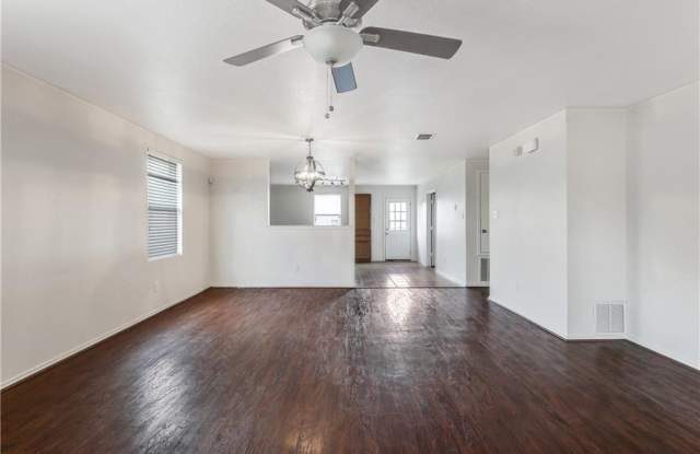 5216 Blue Quartz Road Gallery 3