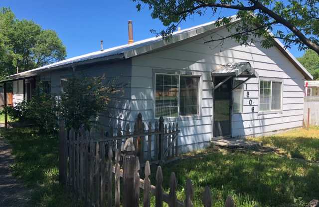 1506 Ivory - 1506 Ivory Street, Altamont, OR 97603