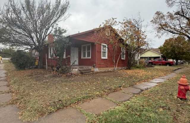 1602 S. 11th photos photos