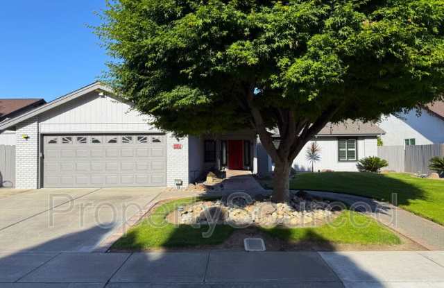 1351 Aksland Dr photos photos