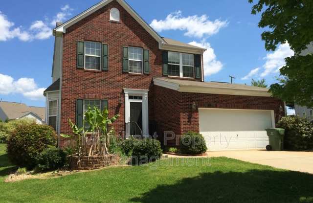 305 Londonderry Court photos photos