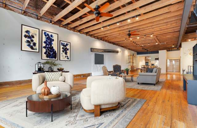 Condo In The Heart of Downtown Greenville! - 119 North Main Street, Greenville, SC 29601 Condo In The Heart of Downtown Greenville! - 119 North Main Street, Greenville, SC 29601