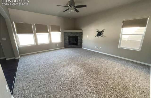 8126 Misty Moon Drive Gallery 2