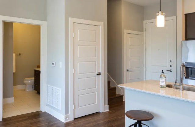 2200 Aldrich St - 2200 Aldrich Street, Austin, TX 78723
