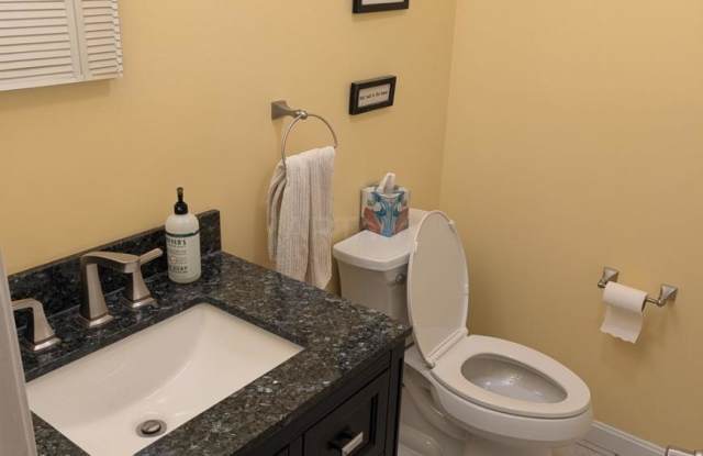 77 Knowlton St. photos photos