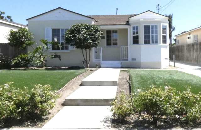 *Available NOW in Inglewood!* photos photos