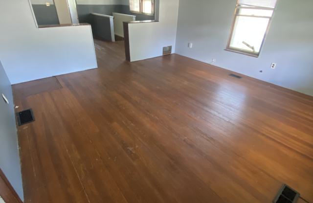 718 East 23rd Avenue - B photos photos