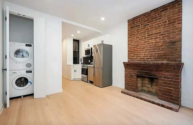 304 Columbus Avenue - 304 Columbus Avenue, New York City, NY 10023