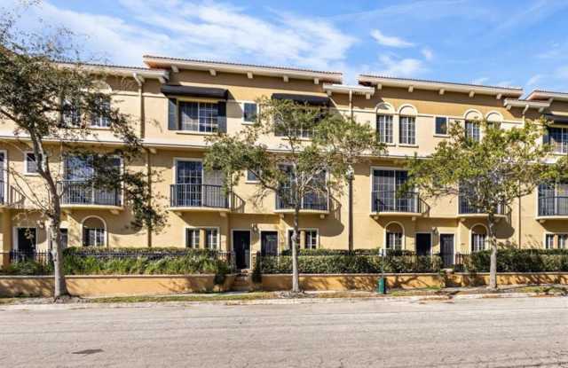 111 S SHERRILL STREET photos photos