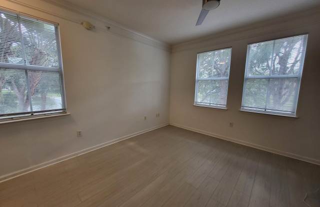 2042 Alta Meadows Lane Gallery 3