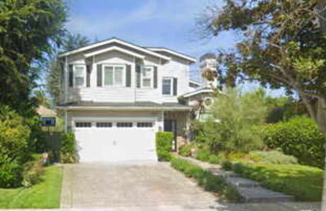 4309 Shadyglade Avenue Gallery 1