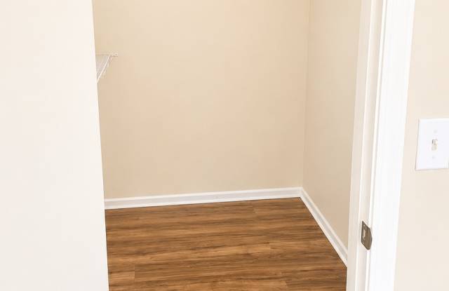 951 Salt Pond Place - 1304 Gallery 3