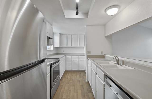 2406 Capitan Drive Gallery 4