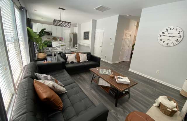 5028 Newport Landing Way photos photos