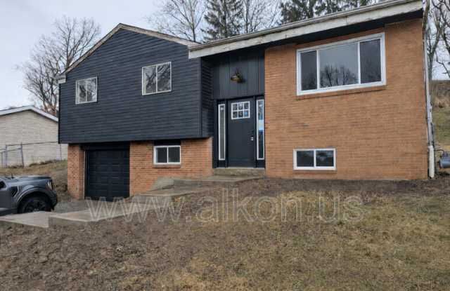 940 Logan Road photos photos