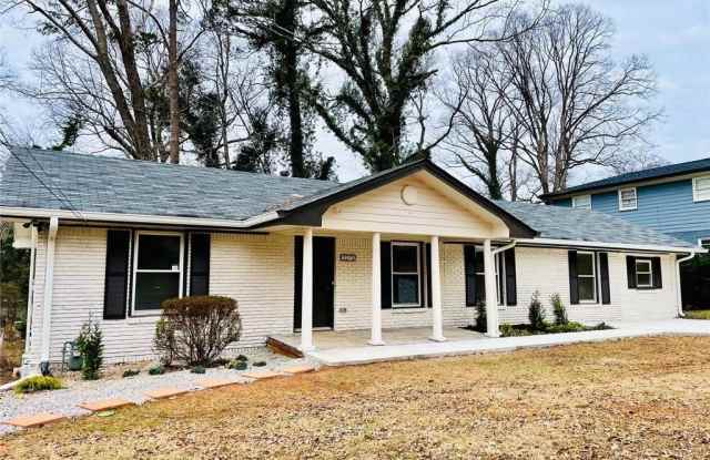 2272 Collier Drive Gallery 1