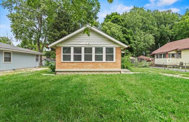 1509 Manhattan Ave photos photos