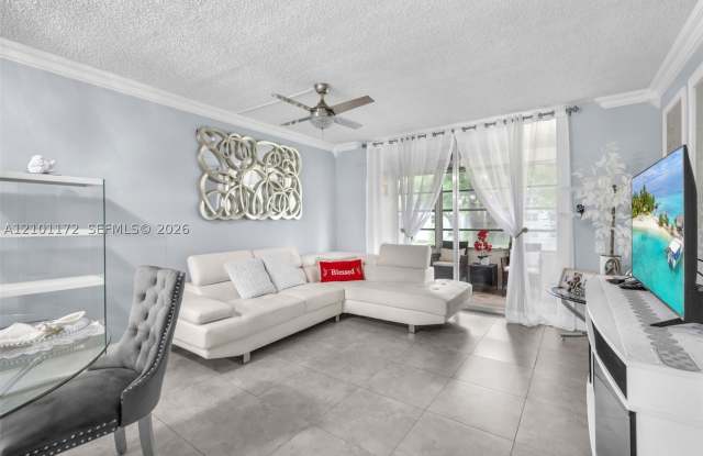 9090 Lime Bay Blvd Gallery 3