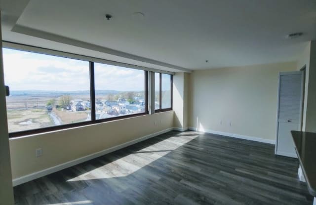 350 Revere Beach Blvd 6R - 350 Revere Beach Blvd, Revere, MA 02151