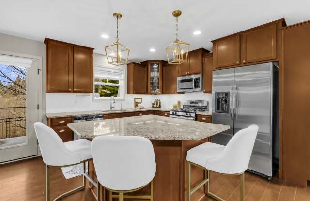 3976 Cedar Grove Ln. Gallery 1