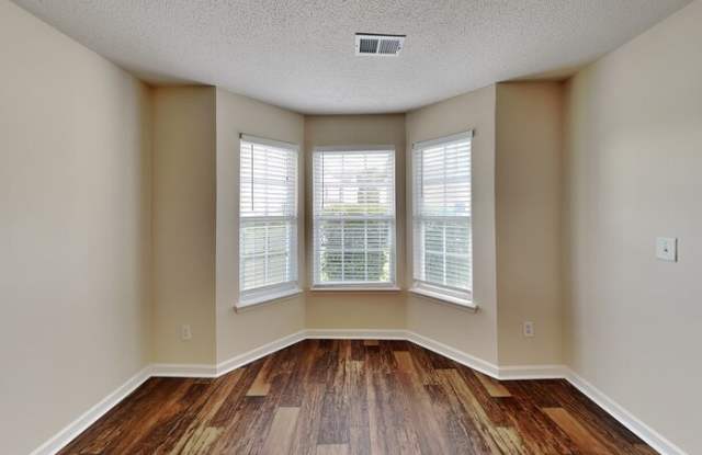 6095 Trotters Circle Gallery 4