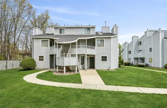 5105 Tracy Ct Gallery 2