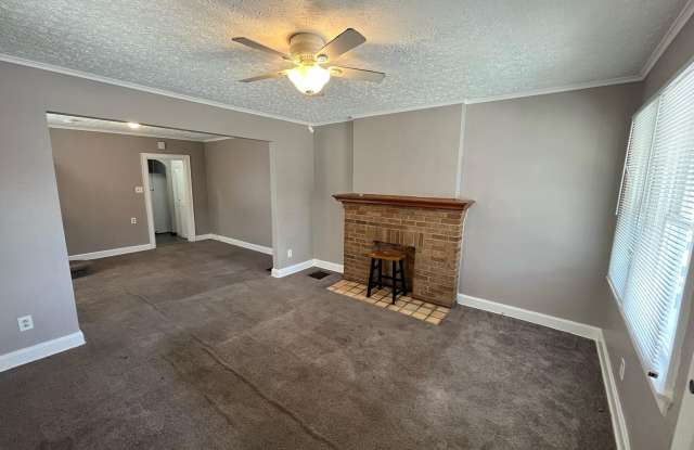1522 Loretta Avenue Gallery 2