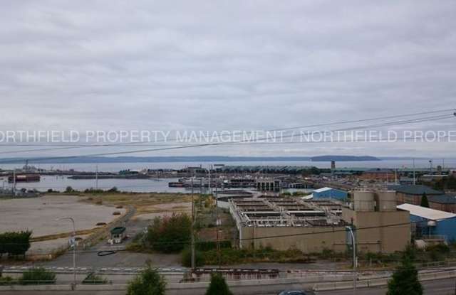 2210 Grand Avenue - 2210 East Grand Avenue, Everett, WA 98201