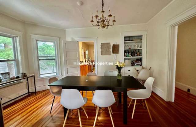14 Curtis Ave. Gallery 4