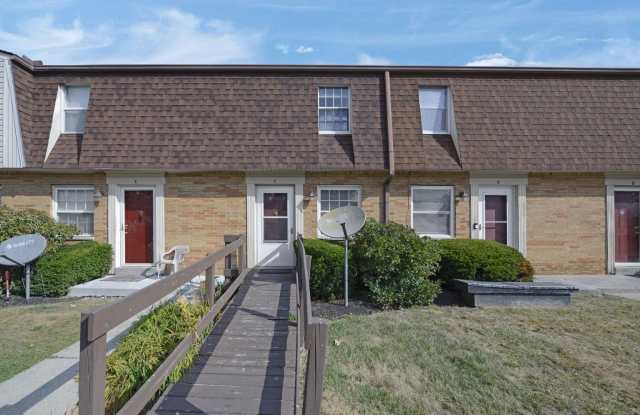 5696 Beechcroft Road photos photos