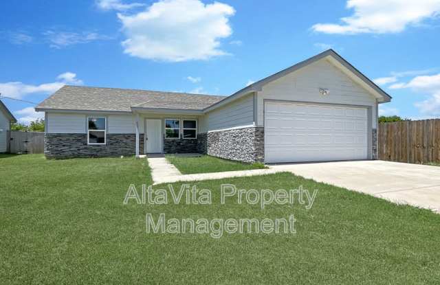 437 Whitney Court photos photos