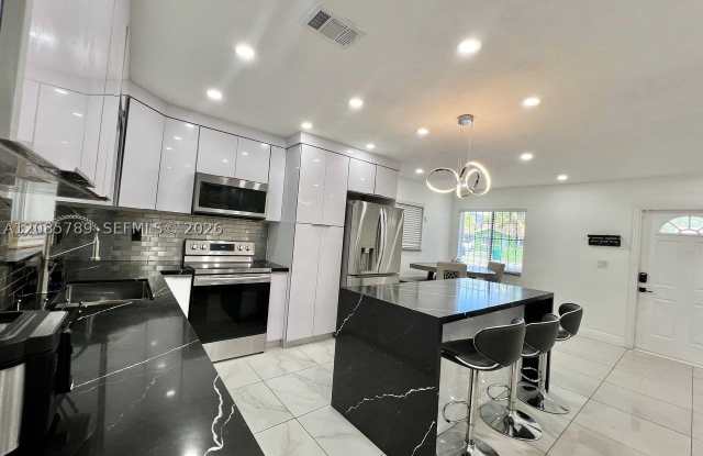 3810 NW 197th Ter photos photos