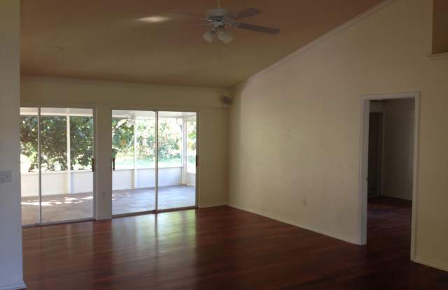 UPDATES COMING SOON ***FGCU STUDENTS WELCOME***RELAXED NEIGHBORS***3/2**ANNUAL LEASE***PET FRIENDLY***NO HOA***SAN CARLOS PARK***CLOSE TO GULF COAST TOWN CENTER and 41*** Gallery 4