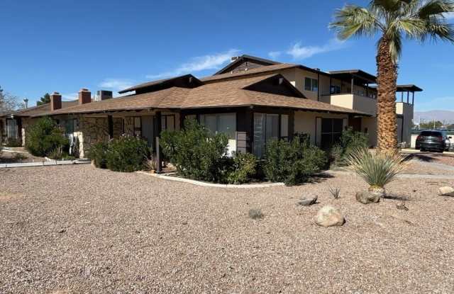 2856 Klinger Circle - 2856 Klinger Circle, Winchester, NV 89121