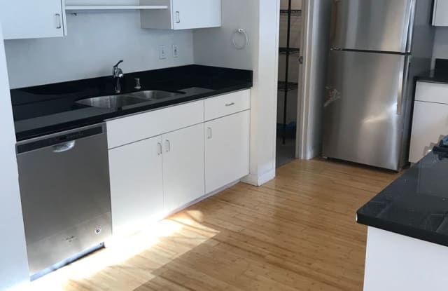 6047 Christie Avenue - 6047 Christie Ave, Emeryville, CA 94608