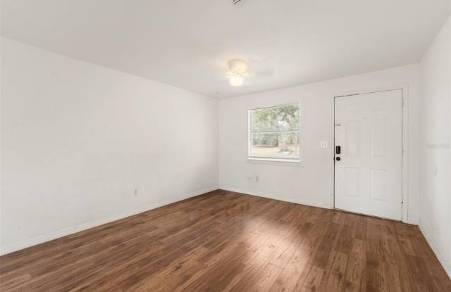 1911 SE 14TH Avenue Gallery 2