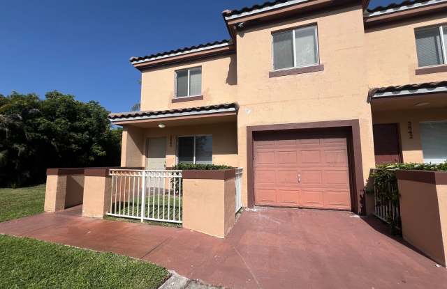 **LARGE 3 BED / 2.5 BATH IN CORAL SPRING** Apply Today, Approved Today! photos photos