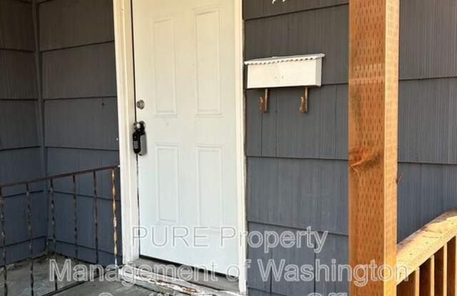 721 S. Ainsworth Ave photos photos