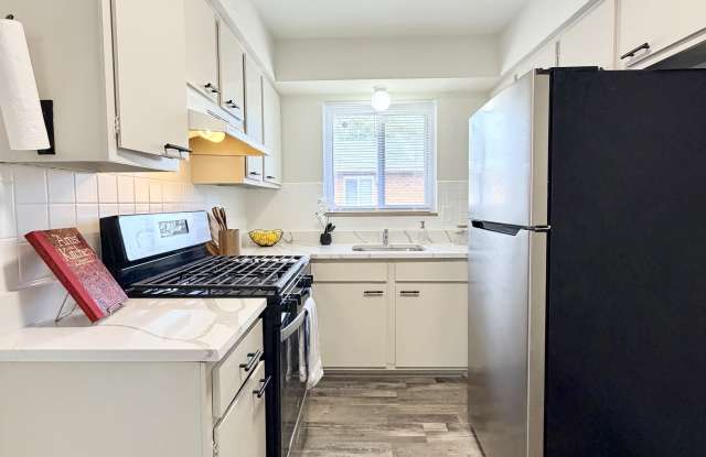 2819 Lemay Ferry Rd photos photos