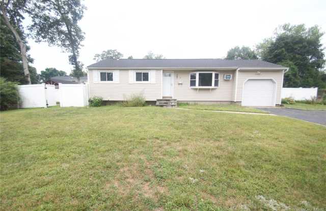 18 Johnson Avenue photos photos