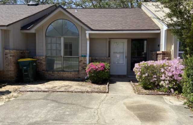 8 Viking Dr Nw photos photos